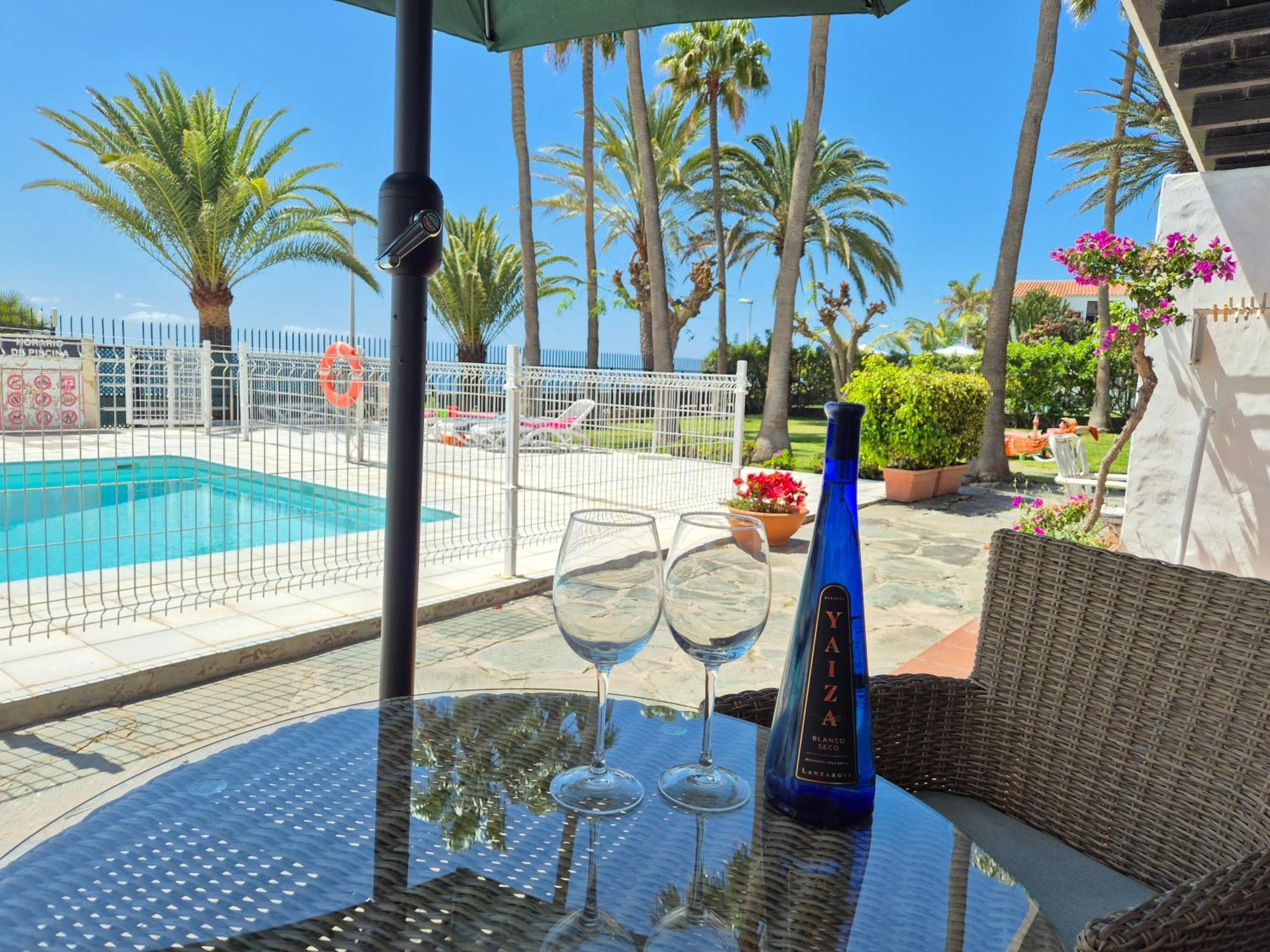 Apartment 8i Ocean Front Playa 4